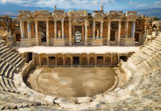 Efes Tiyatrosu Kapılarını Açıyor
