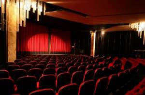 İBB Şehir Tiyatroları Yerli Bir Oyunla Sezonu Açıyor